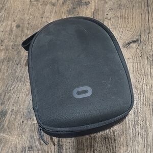 Meta Oculus quest travel case black